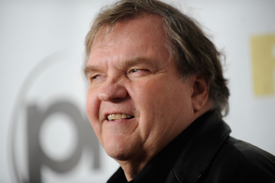 Entre las canciones más famosas de Meat Loaf figuran éxitos como "Paradise by the Dashboard Light", "Paradise by the Dashboard Light" y "I'll Do Anything for Love (But I Won't Do That)".