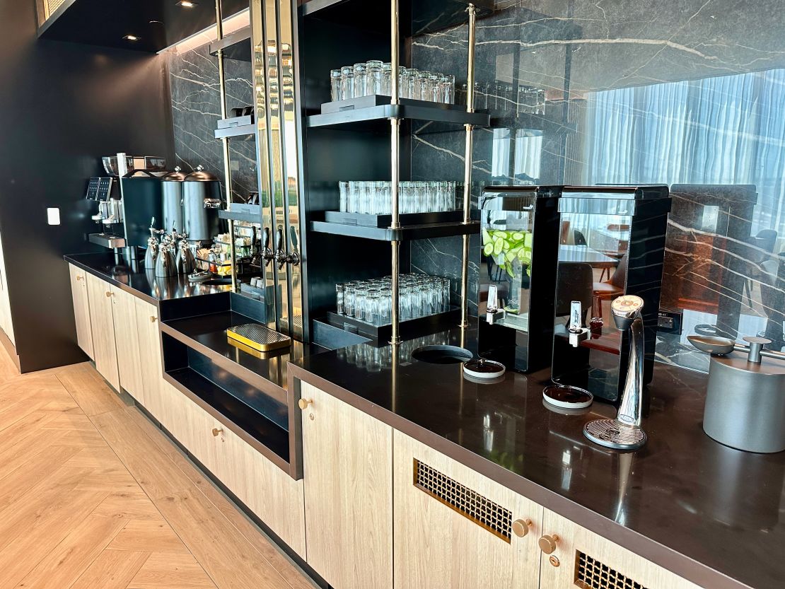 Coffee and drink station at the Sapphire Lounge