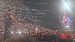 coldplaycouple0.jpg