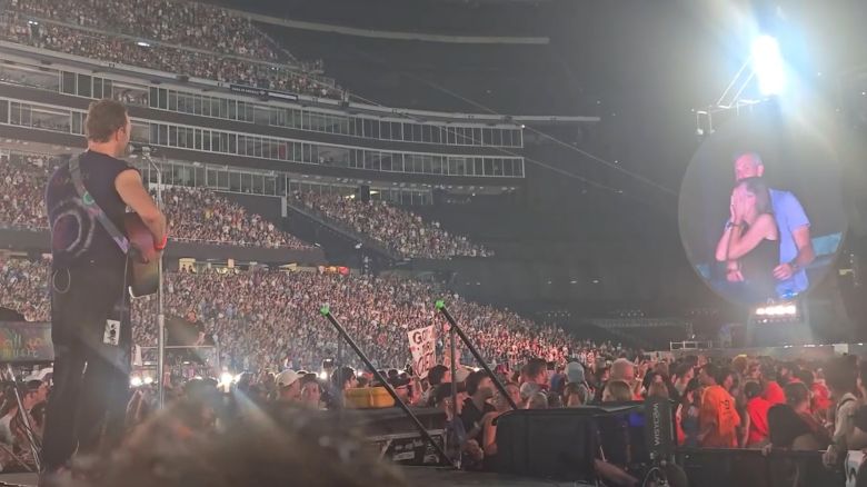 coldplaycouple0.jpg