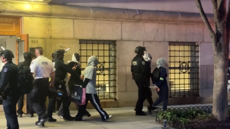 Video shows pro-Palestinian protesters detained in zip ties