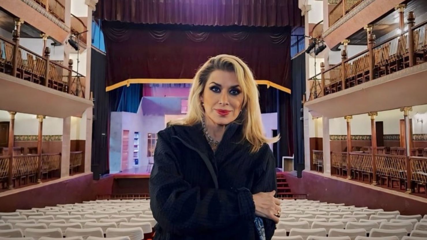 La cantante Dulce en el Teatro Victoria en Teziutlan, en el estado mexicano de Puebla, en junio de 2024.