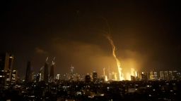 Misiles lanzados por Irán sobre Israel la noche del viernes 13 de junio, hora local.