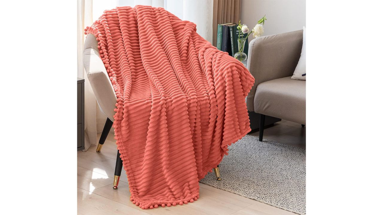 coral blanket new