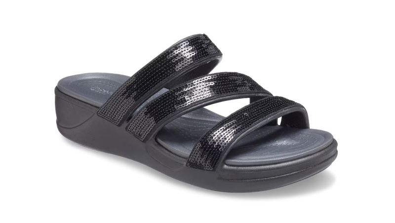 Cyber monday 218 on sale crocs