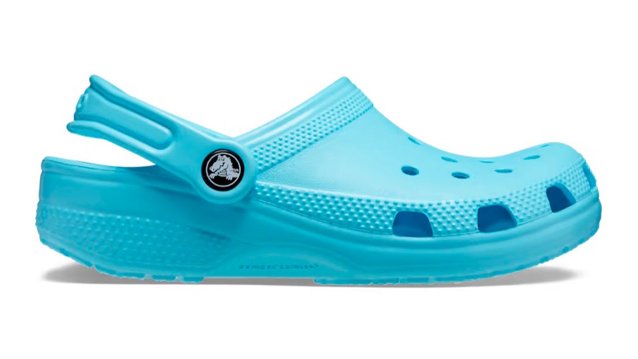 Crocs Kids' Classic Clog cnnu.jpg