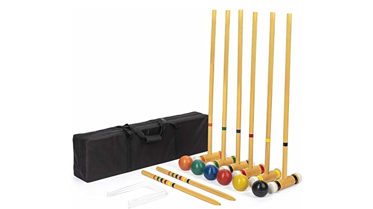 Crown Sporting Goods Deluxe Croquet Set