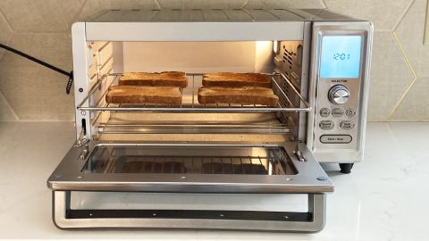 The Cuisinart Chef’s Convection Toaster Oven TOB-260N1
