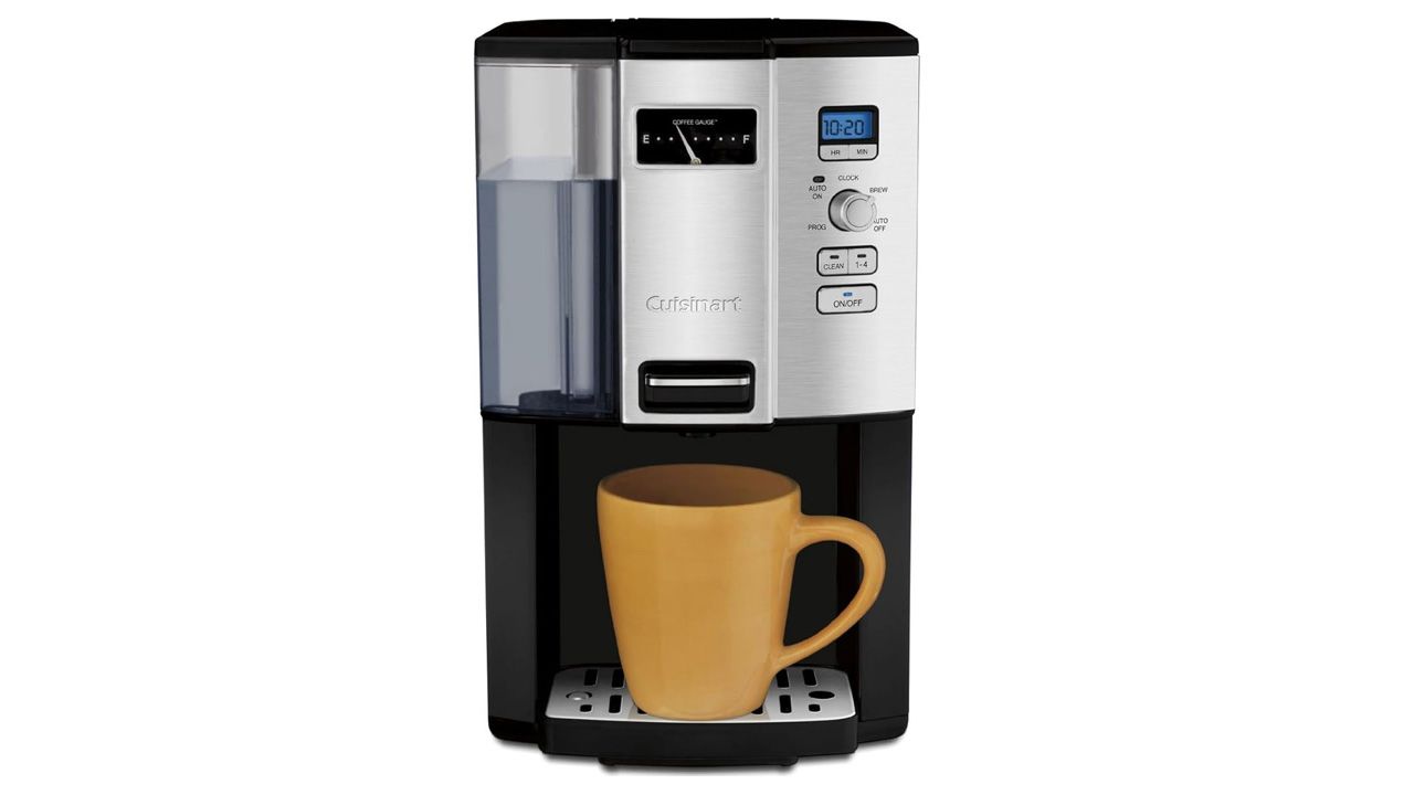 cuisinart dcc-3000 coffee-on-demand 12-cup programmable coffeemaker.jpg