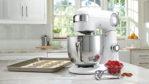 Cuisinart SM-50 . vertical mixer