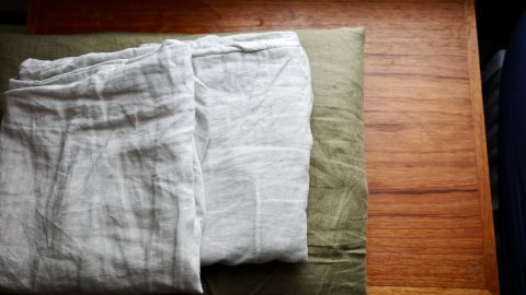 Cultiver Linen Sheet Set