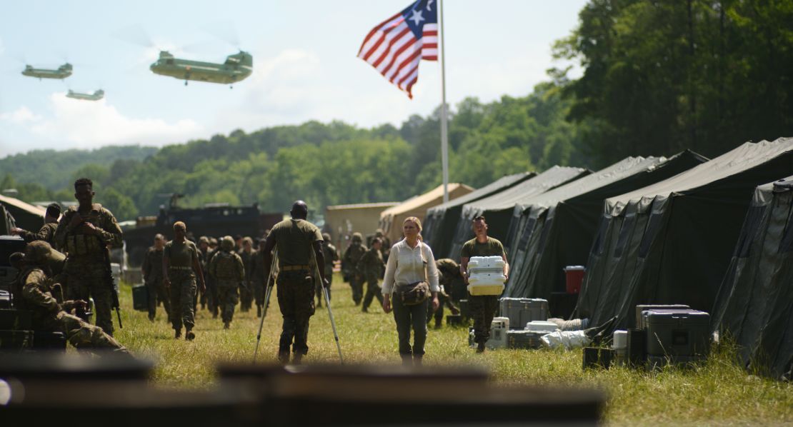 Kirsten Dunst is Lee Wagner, a military journalist, in "Civil War."