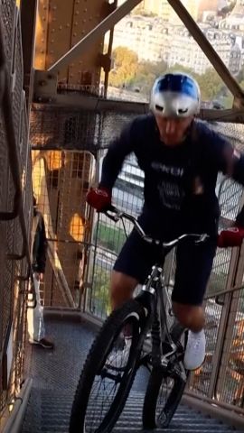 cyclist cln.jpg