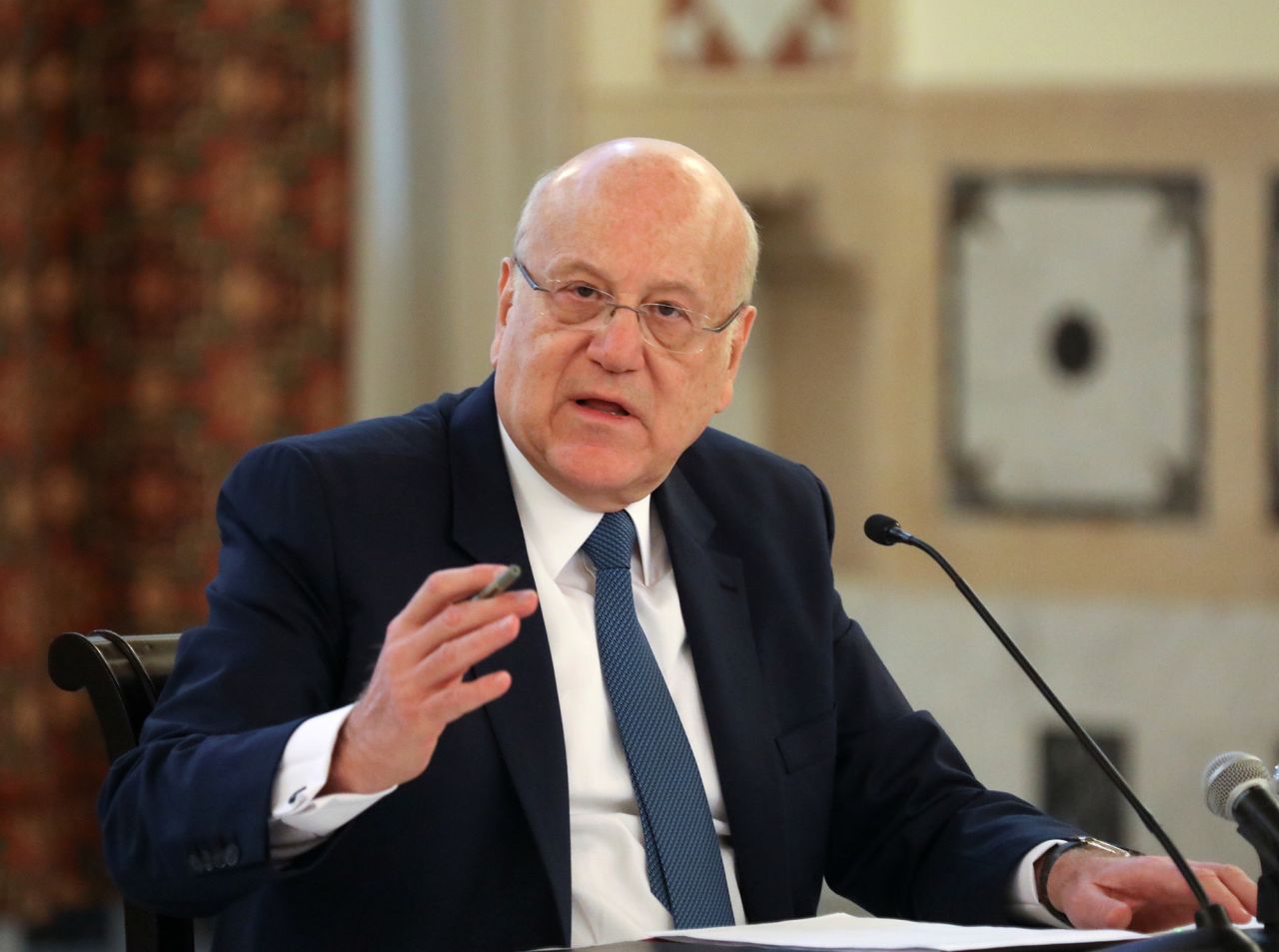 Lebanese Prime Minister Najib?Mikati?gestures during a news conference at the governmental palace in Beirut, Lebanon, on December 28, 2021. 