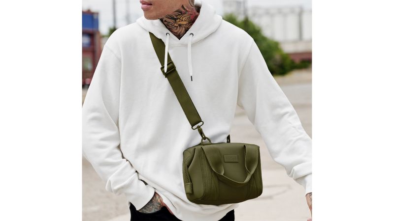 Waterproof Non-Slip Wearable Crossbody Bag fitness bag Shoulder Bag Spiralizer Vegetable Picture
