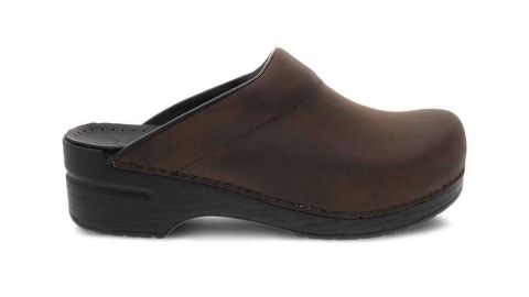 Dansko Karl Antique Brown/Black Sole 