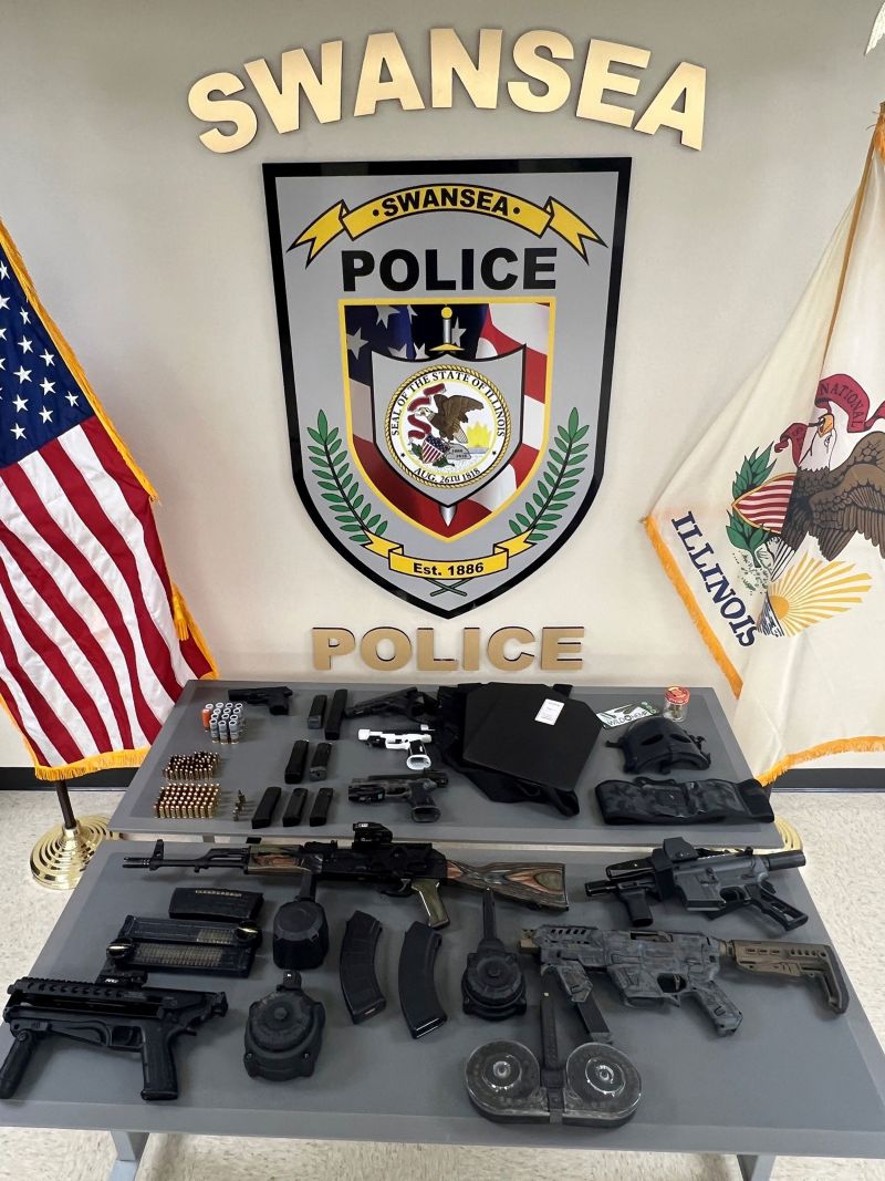 Missouri Arrest: Body Armor And Loaded Guns Found In Vehicle During ...