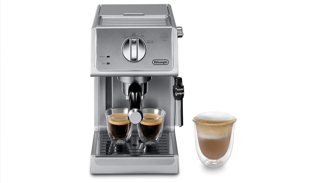 De'Longhi Bar Pump Espresso and Cappuccino Machine .jpg