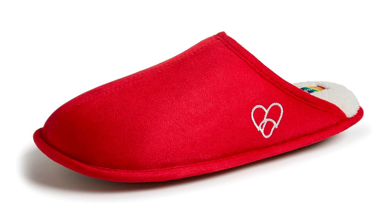 Red slipper