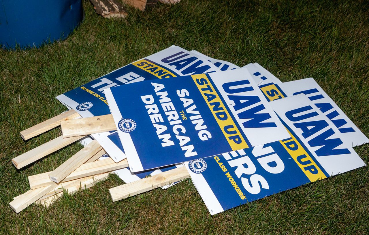 St. Louis Blues Lawn & Outdoors , Blues Flags, Banners, Grill