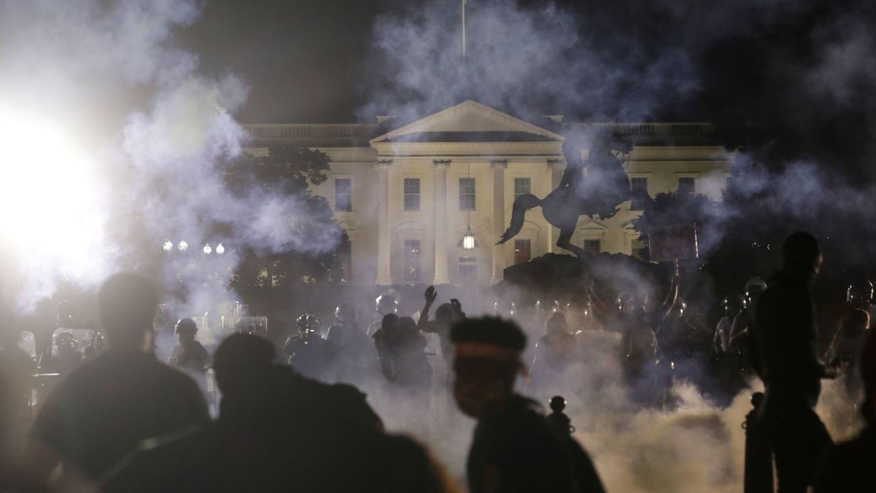 Protesters rally at the White House on Sunday.