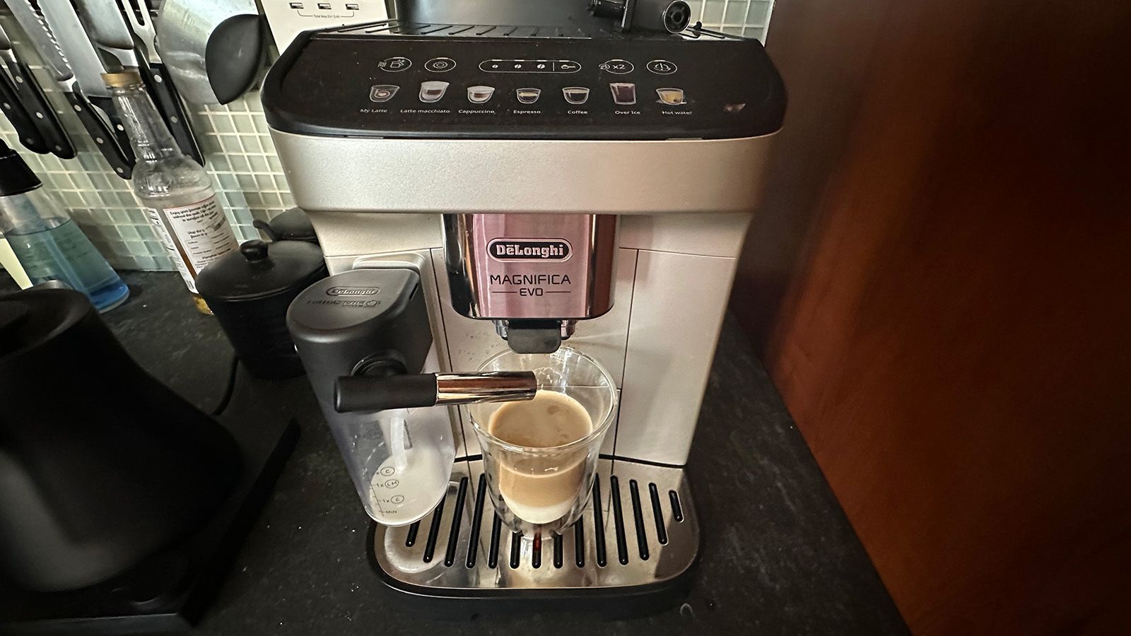 Delonghi All-in-One Coffee & Espresso Maker, Cappuccino, Latte