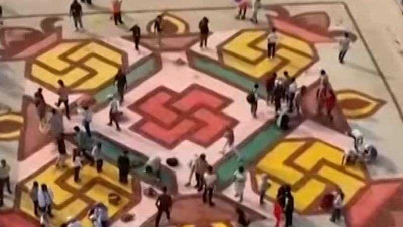 https://media.cnn.com/api/v1/images/stellar/prod/diwali-1-20251020135720621.jpg?c=16x9&q=w_800,c_fill