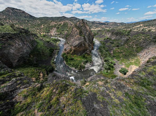 For the last century, this journey had been impossible due to a series of hydroelectric dams that disrupted the river’s course. After a long campaign from environmentalists and native peoples living in the river basin, in fall 2024 the last dam was removed – completing what has been described as <a href="https://www.cnn.com/2024/09/01/climate/klamath-dam-salmon">the largest dam removal</a> in US history.