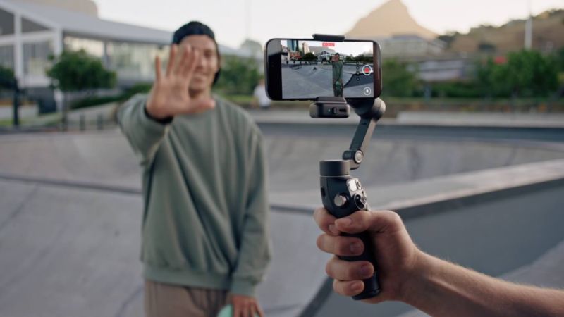 その他 DJI Osmo Mobile dji_cp_zm_000449_osmo_mobile_1