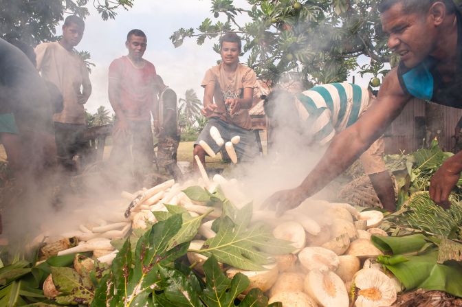 <strong>Lovo (Fiji): </strong>Fijian barbecue, or lovo, involves placing piping-hot stones into a large pit oven to allow slowly smoked cooking.