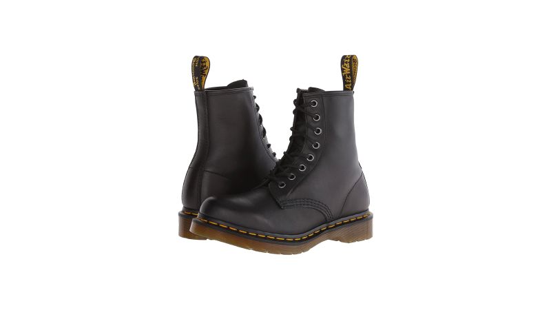 Doc marten black hot sale friday deals