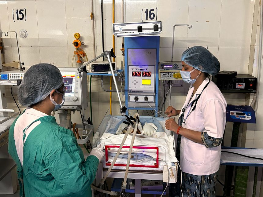 Doctors at the Shahjahanpur Medical College treat Pari on September 20, 2025, in Shahjahanpur, Uttar Pradesh, India.