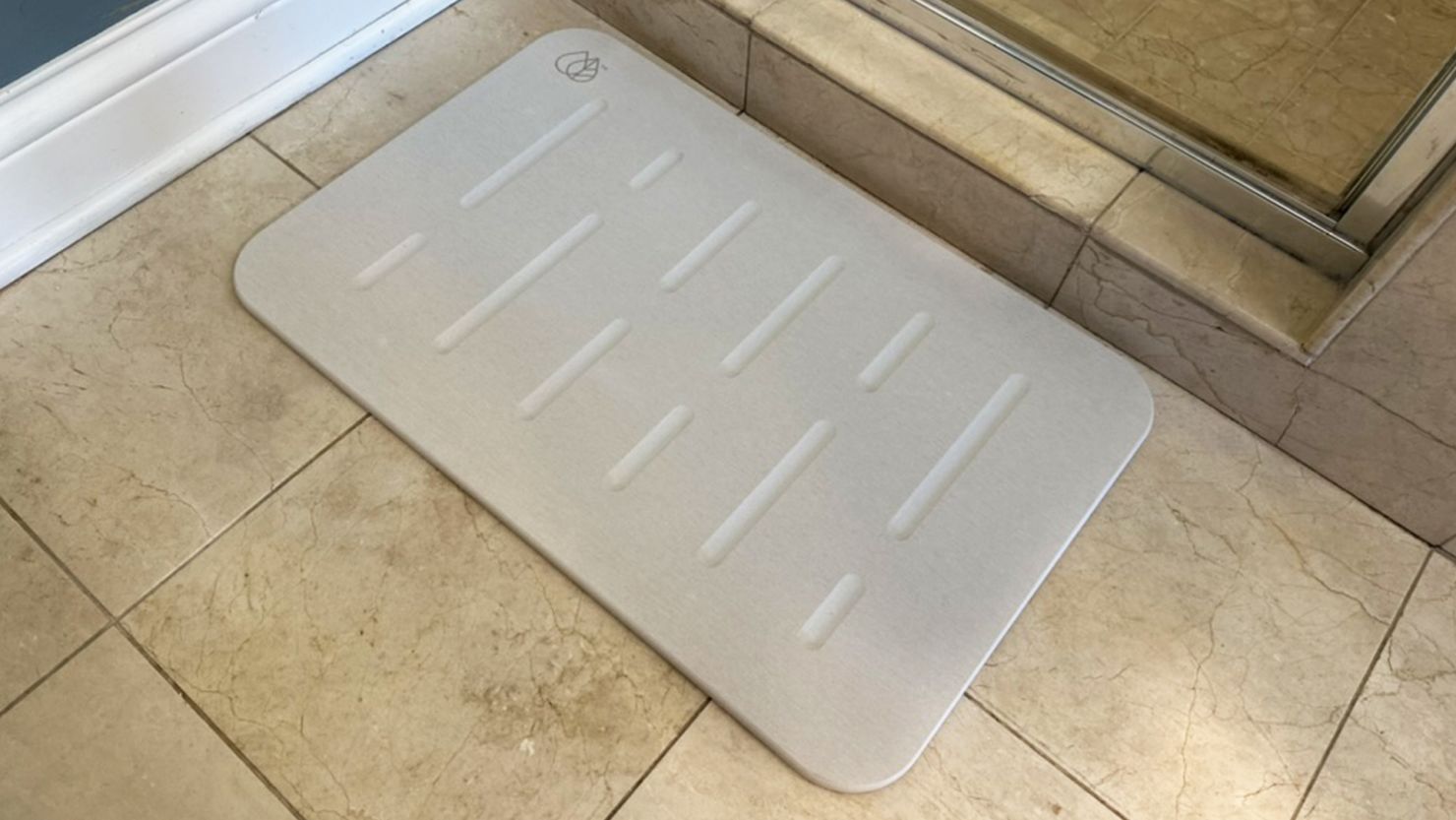 Finding the Best Non-Slip Bath Mat for Seniors