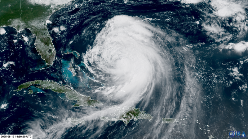 Hurricane Erin’s path poses a serious threat to North Carolina’s Outer Banks and dangerous surf up the East Coast Hurricane Erin’s path poses a serious threat to North Carolina’s Outer Banks and dangerous surf up the East Coast