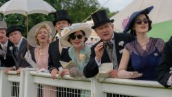 4226_D030_02755_R

(L to R) Laura Carmichael stars as Lady Edith, Harry Hadden-Paton as Bertie Hexham, Elizabeth McGovern as Cora Grantham, Hugh Bonneville stars as Robert Grantham and Michelle Dockery as Lady Mary in DOWNTON ABBEY: The Grand Finale, a Focus Features release.

Credit: Rory Mulvey / © 2025 FOCUS FEATURES LLC

