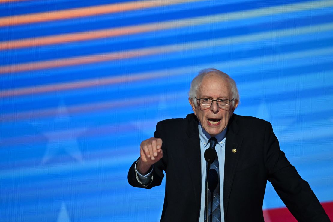 Senator Bernie Sanders berpidato di Konvensi Nasional Demokrat 2024 di Chicago pada 20 Agustus 2024.