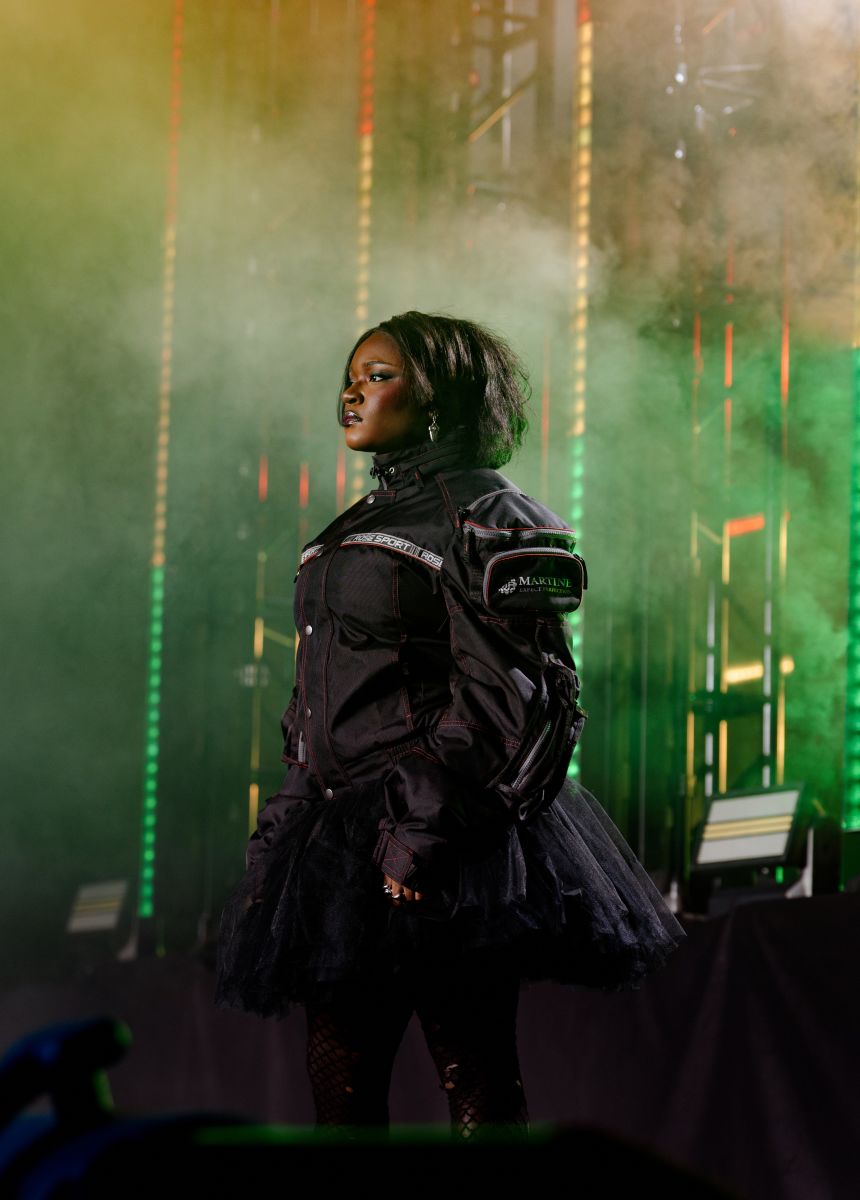 Amaarae opened her tour in New York wearing a Martine Rose sports jacket and Simone Rocha skirt.