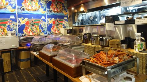 Tamatebako, an all-you-can restaurant at Shibuya, Tokyo, offers Japanese spider crabs.