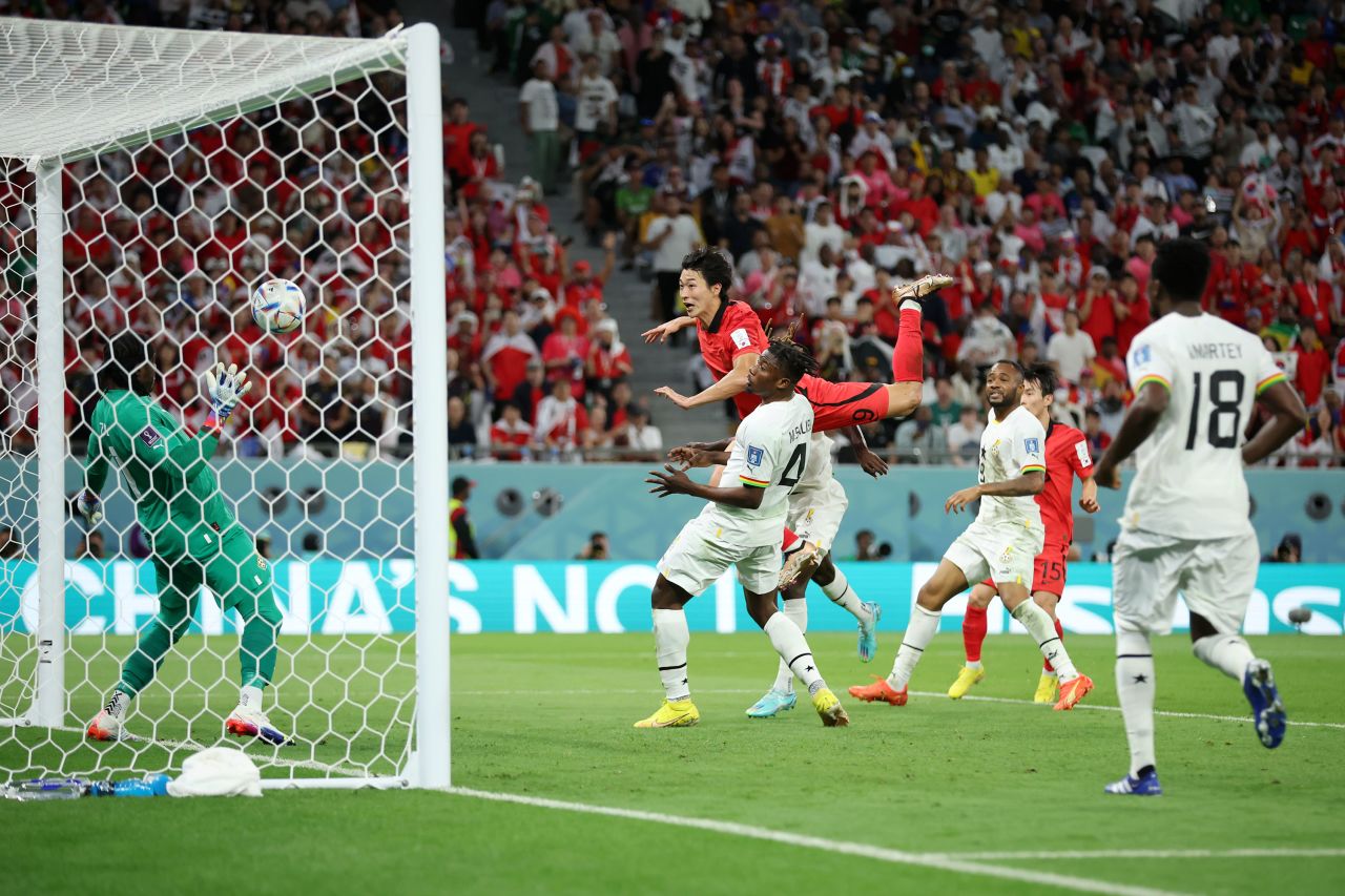 South Korea's Cho Gue-sung scores his team's second against Ghana on Monday.