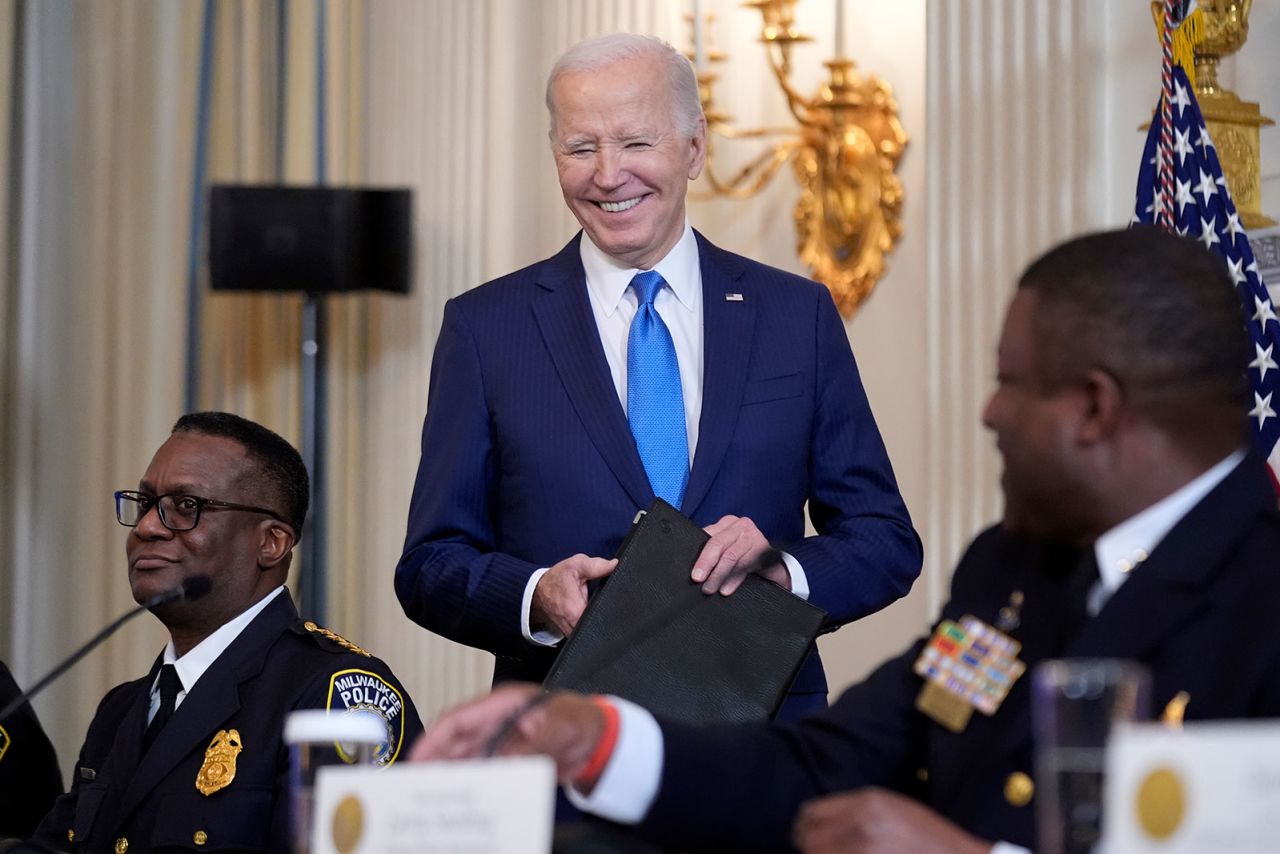 Live updates: Biden and Trump will win Michigan primaries, CNN projects |  CNN Politics