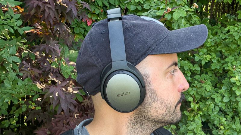 ヘッドホン EarFun Tune Pro ANC Wireless Headphones EarFun Wave Pro Active Noise Canceling Headphones, Wireless