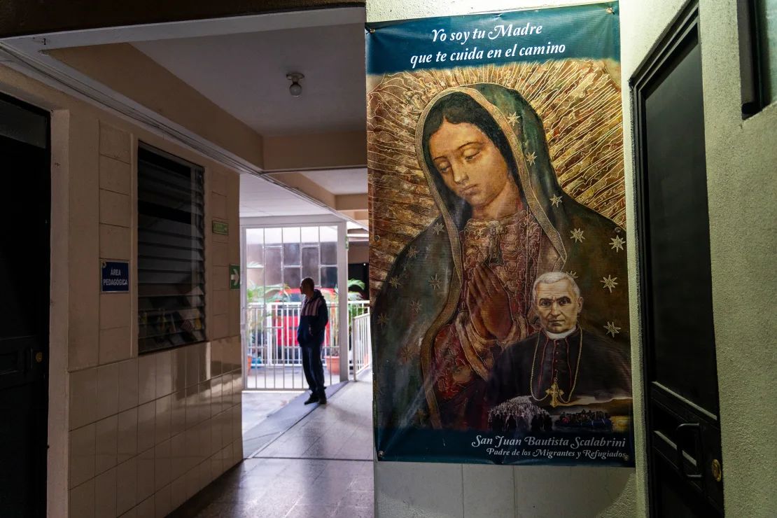 El interior del albergue Casa del Migrante en la Ciudad de Guatemala es fotografiado el miércoles.