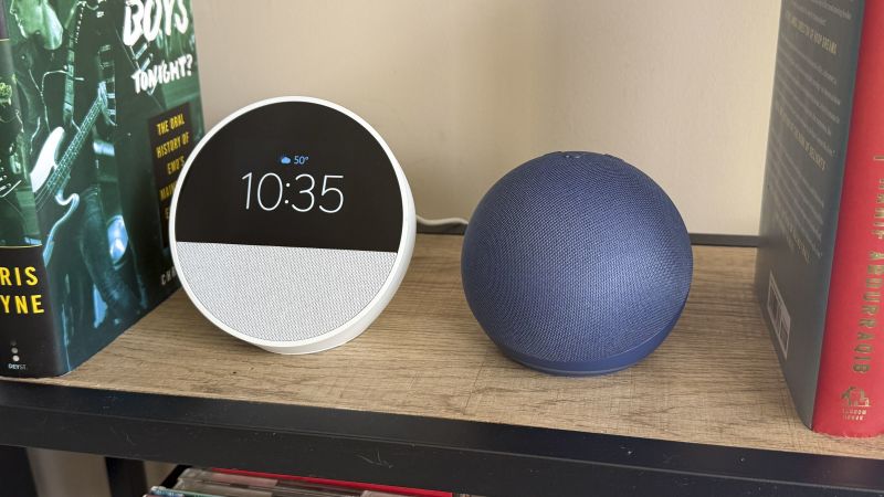 Amazon Echo Spot vs. Amazon Echo Dot | CNN Underscored