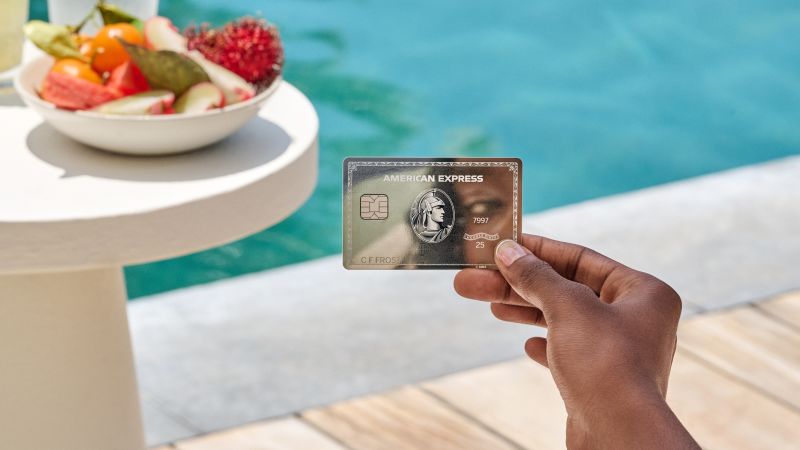 I’m a credit card editor, and here’s my verdict on the Chase Sapphire Reserve vs. Amex Platinum cards - CNN