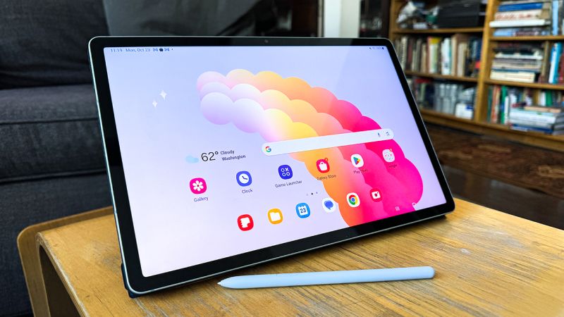 Samsung Galaxy Tab S9 Series Review: Pricey, Powerful Tablets