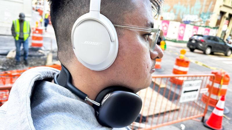 Airpods max vs discount bose quietcomfort 35