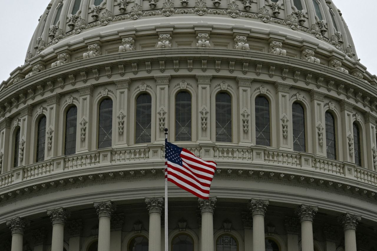 Senate passes funding bill to avert partial government shutdown | CNN ...