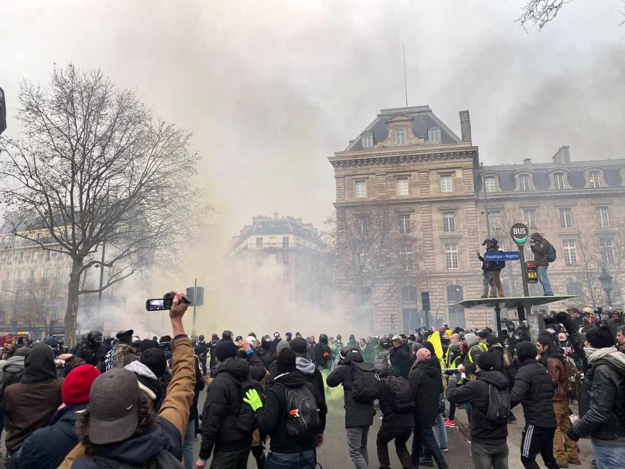Police have asked protesters to move along to Place de la République.