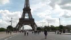 Eiffel Tower Olympic Rings 3.jpg