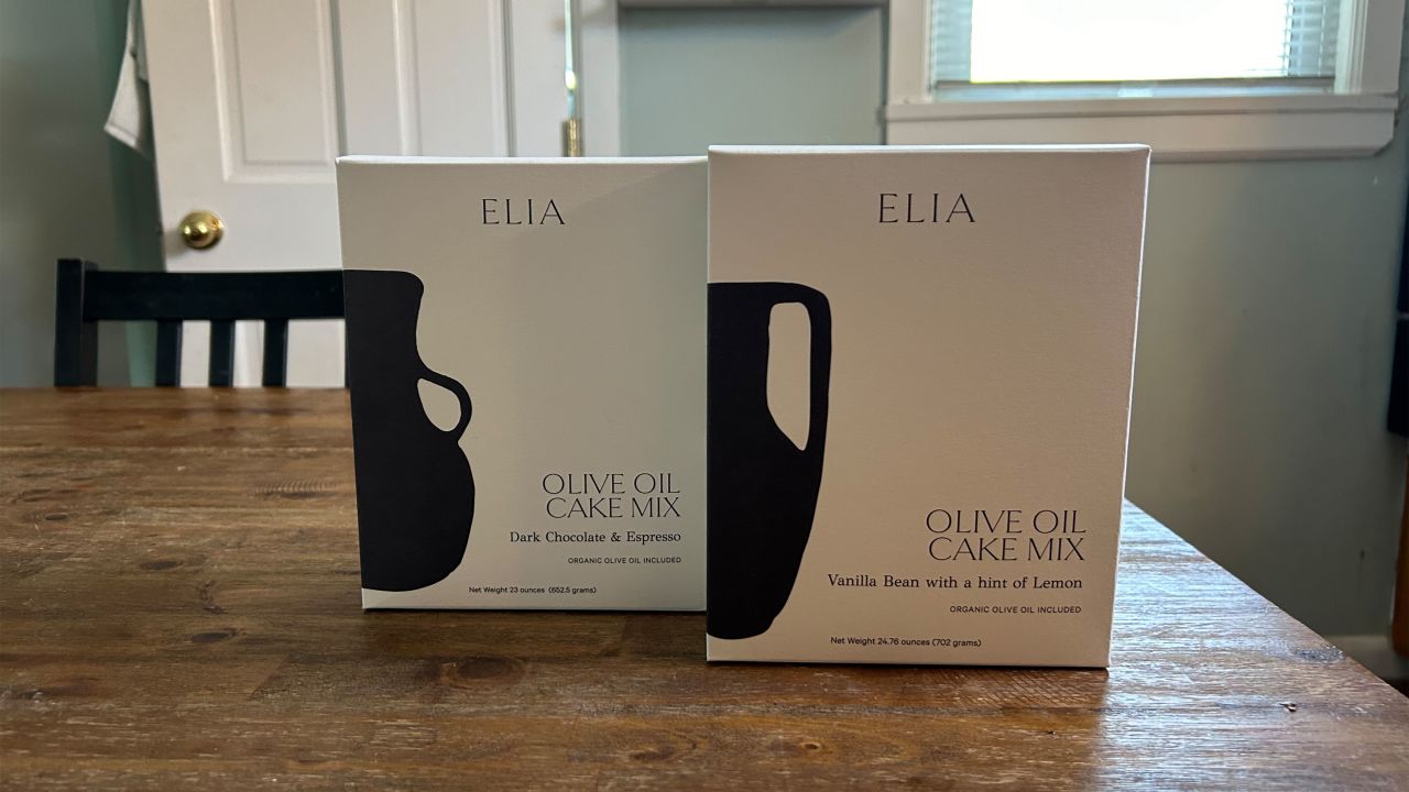elisabeth elia olive oil cake mix.jpg